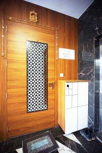 Kitchen Image of 1872 Sq.ft 3 BHK Apartment / Flat for sale in Naranpura Ahmedabad for Rs. 15100000