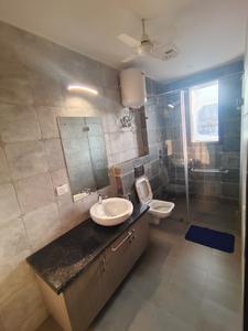 Bathroom Image of 1800 Sq.ft 4 BHK Builder Floor for sale in Safdarjung Enclave New Delhi for Rs. 72500000
