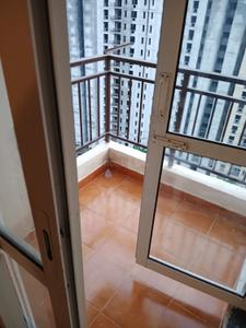 Balcony Image of 953 Sq.ft 2 BHK Apartment / Flat for rent in Jaypee Kosmos, Sector 134 Noida for Rs. 24000