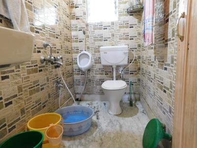 Bathroom Image of 900 Sq.ft 2 BHK Apartment / Flat for sale in Madurdaha Kolkata for Rs. 4300000