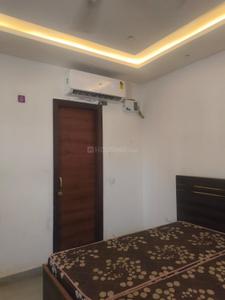 Bedroom Image of 2200 Sq.ft 2 BHK Builder Floor for rent in Ranjit Avenue Amritsar for Rs. 20000