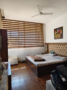 Bedroom Image of 1700 Sq.ft 3 BHK Builder Floor for sale in Palm Floor Ardee City , Sector 52 Gurgaon for Rs. 28500000