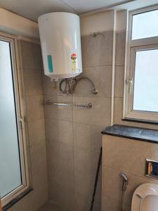 Bathroom Image of 1420 Sq.ft 3 BHK Apartment / Flat for sale in Godrej Woods, Sector 43 Noida for Rs. 33000000