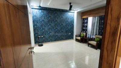 Image of 3150 Sq.ft 4 BHK Builder Floor for rent in BPTP Pride Floors, Sector 77, Faridabad for Rs. 45000