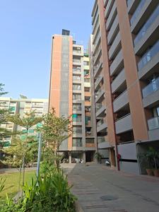 Image of 2700 Sq.ft 3 BHK Apartment / Flat for sale in Vardan Shikhar Pride, Motera, Ahmedabad for Rs. 16000000