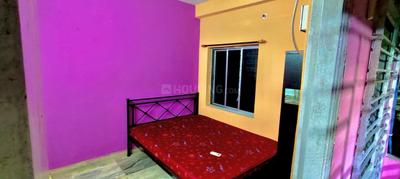 Bedroom Image of 450 Sq.ft 1 BHK Apartment / Flat for rent in Baghajatin Kolkata for Rs. 14000