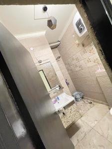 Bathroom Image of 1000 Sq.ft 2 BHK Builder Floor for sale in Mansarover Garden New Delhi for Rs. 12000000