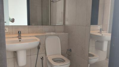 Image of 2678 Sq.ft 4.5 BHK Apartment / Flat for rent in Panchshil Towers, Kharadi, Pune for Rs. 150000