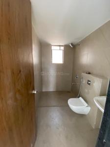 Bathroom Image of 2600 Sq.ft 3 BHK Apartment / Flat for rent in Gangapur Nashik for Rs. 40000