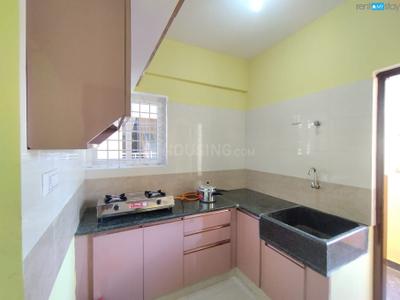 Kitchen Image of 1200 Sq.ft 2 BHK Apartment / Flat for rent in Bommanahalli Bengaluru for Rs. 30000