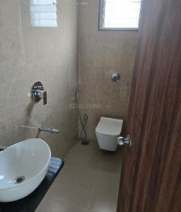 Bathroom Image of 2000 Sq.ft 3 BHK Apartment / Flat for rent in Bajaj Nagar Nagpur for Rs. 35000