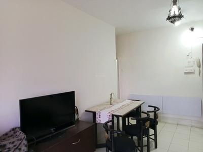 Living Room Image of 1000 Sq.ft 2 BHK Apartment / Flat for rent in Neelambar Apartments, Pali Hill Mumbai for Rs. 125000