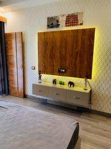 Bedroom Image of 2650 Sq.ft 3 BHK Builder Floor for rent in Sector 33 Chandigarh for Rs. 78000