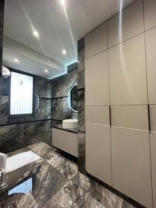 Bathroom Image of 3300 Sq.ft 4 BHK Builder Floor for sale in South City 1 Floors, Sector 41 Gurgaon for Rs. 38000000