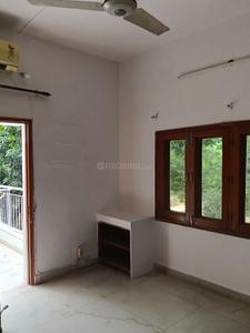 Bedroom Image of 1500 Sq.ft 3 BHK Apartment / Flat for rent in Alaknanda New Delhi for Rs. 69000