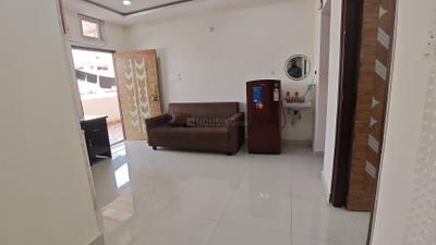 Living Room Image of 700 Sq.ft 1 BHK Apartment / Flat for rent in Kondapur Hyderabad for Rs. 24500