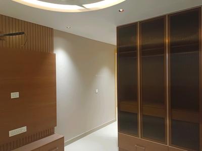 Bedroom Image of 1300 Sq.ft 3 BHK Builder Floor for sale in Janakpuri New Delhi for Rs. 22500000