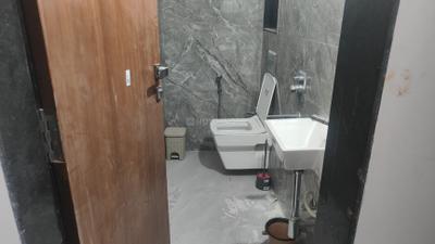 Image of 650 Sq.ft 1 BHK Apartment / Flat for rent in Dadar West, Mumbai for Rs. 60000
