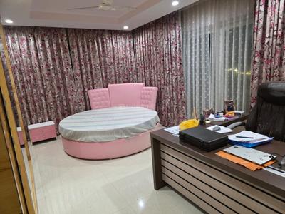 Bedroom Image of 4000 Sq.ft 4 BHK Apartment / Flat for sale in Somajiguda Hyderabad for Rs. 46000000