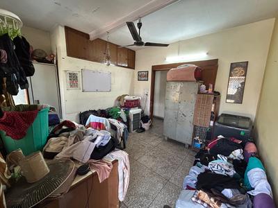 Bedroom Image of 1500 Sq.ft 3 BHK Apartment / Flat for sale in Vikaspuri New Delhi for Rs. 10500000