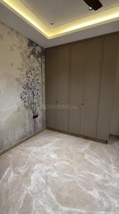 Bedroom Image of 2450 Sq.ft 4 BHK Builder Floor for sale in Rajouri Garden New Delhi for Rs. 50000000