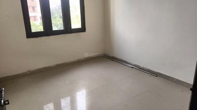 Bedroom Image of 625 Sq.ft 2 BHK Builder Floor for rent in Sector 104 Noida for Rs. 17000