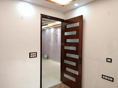 Bedroom Image of 650 Sq.ft 2 BHK Builder Floor for sale in Sector 8 Dwarka New Delhi for Rs. 9500000