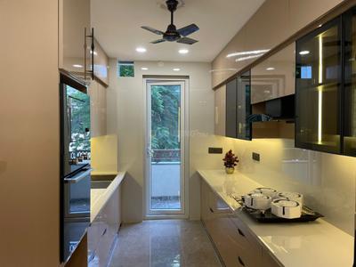 Kitchen Image of 1800 Sq.ft 3 BHK Builder Floor for sale in Sector 51 Gurgaon for Rs. 28000000