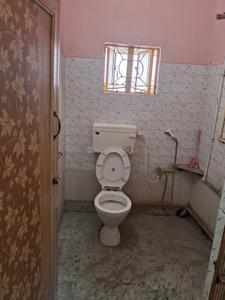 Image of 1400 Sq.ft 4 BHK Independent House for rent in Paschim Putiary, Kolkata for Rs. 17000