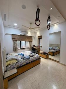 Bedroom Image of 960 Sq.ft 2 BHK Apartment / Flat for sale in Khar West Mumbai for Rs. 47500000