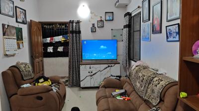 Living Room Image of 975 Sq.ft 2 BHK Builder Floor for sale in Pammal Chennai for Rs. 5800000