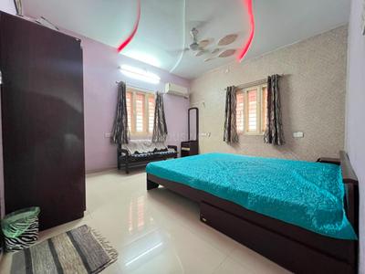 Bedroom Image of 2400 Sq.ft 4 BHK Villa for sale in New Alkapuri Vadodara for Rs. 19500000