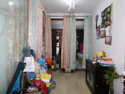 Living Room Image of 800 Sq.ft 2 BHK Apartment / Flat for sale in Mehrauli New Delhi for Rs. 4850000