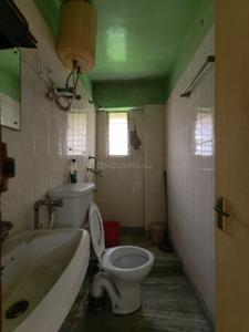 Bathroom Image of 925 Sq.ft 2 BHK Apartment / Flat for sale in Mangalam Park, Behala Kolkata for Rs. 5000000