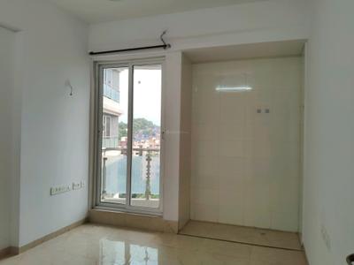 Bedroom Image of 996 Sq.ft 2 BHK Apartment / Flat for sale in Rosa Manhattan Phase 1, Hiranandani Estate Thane for Rs. 16500000