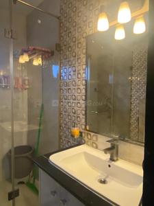 Bathroom Image of 1850 Sq.ft 4 BHK Apartment / Flat for sale in Shatabdi Vihar, Sector 61 Noida for Rs. 25500000