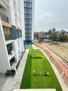 Image of 1250 Sq.ft 3 BHK Apartment / Flat for rent in Chinar Park, Kolkata for Rs. 25000