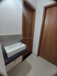 Bathroom Image of 450 Sq.ft 1 BHK Apartment / Flat for sale in Anshul Kanvas, Wagholi Pune for Rs. 4100000