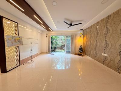 Living Room Image of 2412 Sq.ft 4.5 BHK Duplex for sale in Baner Pune for Rs. 42500000