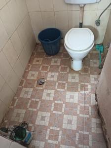 Bathroom Image of 255 Sq.ft 1 RK Apartment / Flat for sale in Sector 49 Gurgaon for Rs. 2800000