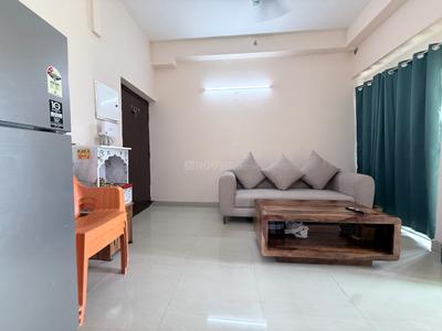 Living Room Image of 600 Sq.ft 1 BHK Apartment / Flat for rent in Noida Extension Greater Noida for Rs. 22000