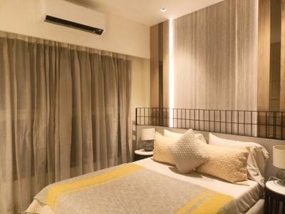 Bedroom Image of 785 Sq.ft 2 BHK Apartment / Flat for sale in Piramal Mahalaxmi, Worli Mumbai for Rs. 58000000