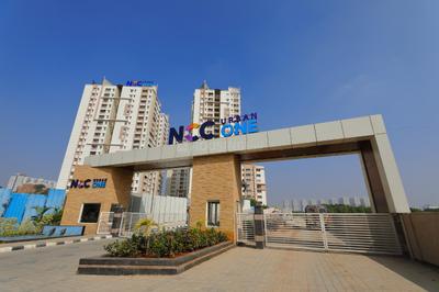 Image of 1715 Sq.ft 3 BHK Apartment / Flat for sale in Lansum EL Palacio, Puppalaguda, Hyderabad for Rs. 17500000