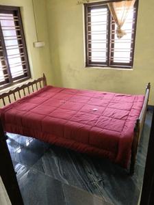 Bedroom Image of 900 Sq.ft 2.5 BHK Independent House for rent in Valanjavazhy Alappuzha for Rs. 10000