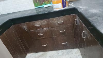 Kitchen Image of 800 Sq.ft 1.5 BHK Independent House for rent in Patel Nagar New Delhi for Rs. 30000
