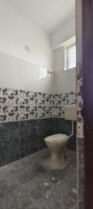 Bathroom Image of 1150 Sq.ft 2 BHK Apartment / Flat for sale in Uppal Kalan Secunderabad for Rs. 4000000