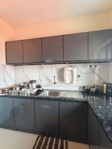 Kitchen Image of 1000 Sq.ft 2 BHK Apartment / Flat for rent in M.G. Road Kochi for Rs. 40000