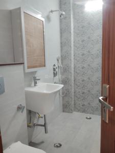 Image of 1650 Sq.ft 3 BHK Builder Floor for rent in Sector 108, Noida for Rs. 60000