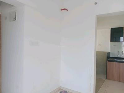 Living Room Image of 990 Sq.ft 2 BHK Apartment / Flat for rent in Mahindra Centralis, Pimpri Pune for Rs. 38000
