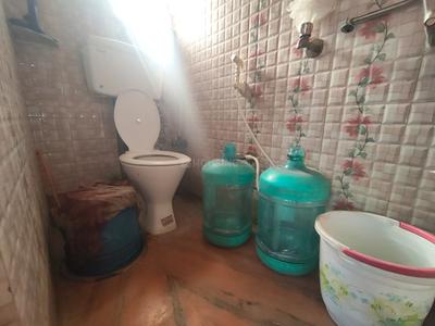 Bathroom Image of 1250 Sq.ft 3 BHK Apartment / Flat for sale in Nayabad Kolkata for Rs. 4300000